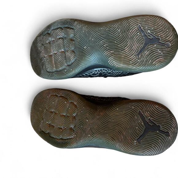 Air jordan ultra fly hematite - Picture 2 of 5